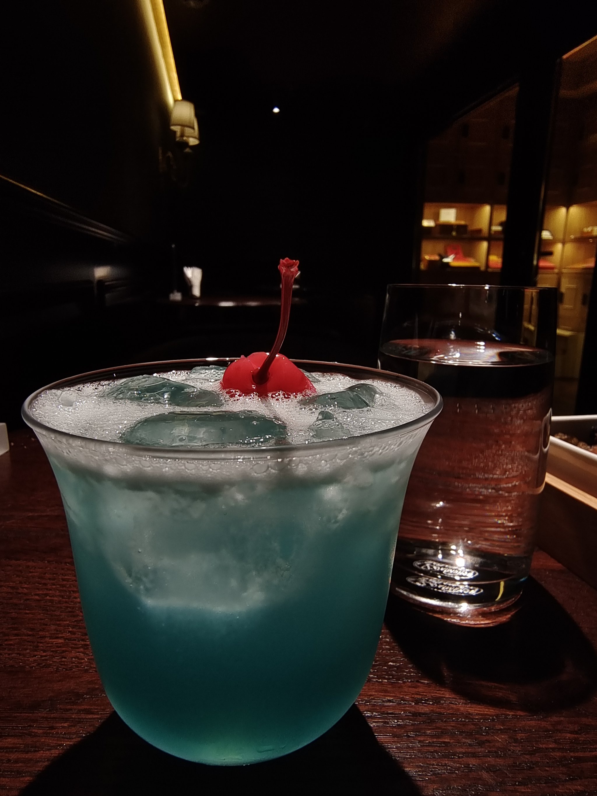 新乡商务ktv,感受低端场的独特魅力-辉县市ktv预订